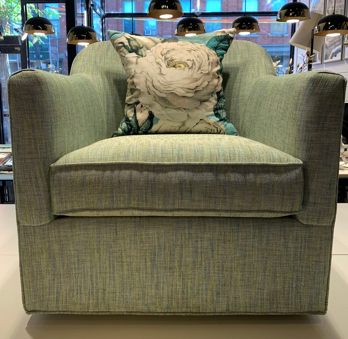 Quinn Swivel Chair